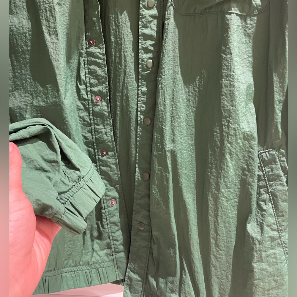 Publish brand Men’s windbreaker size medium - Picture 5 of 6
